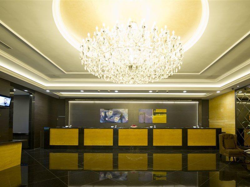 V Hotel Lavender Сингапур Екстериор снимка