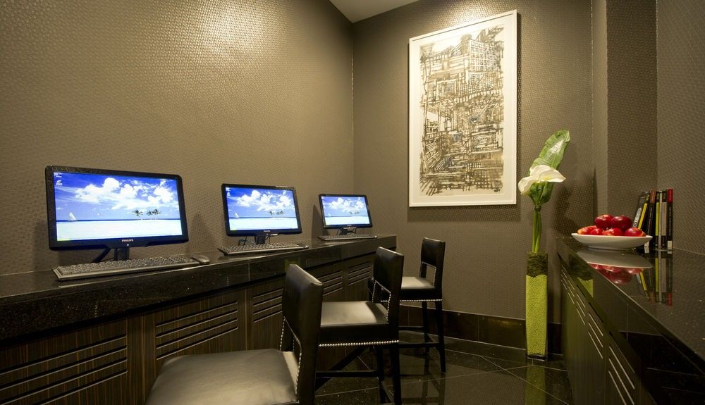 V Hotel Lavender Сингапур Екстериор снимка