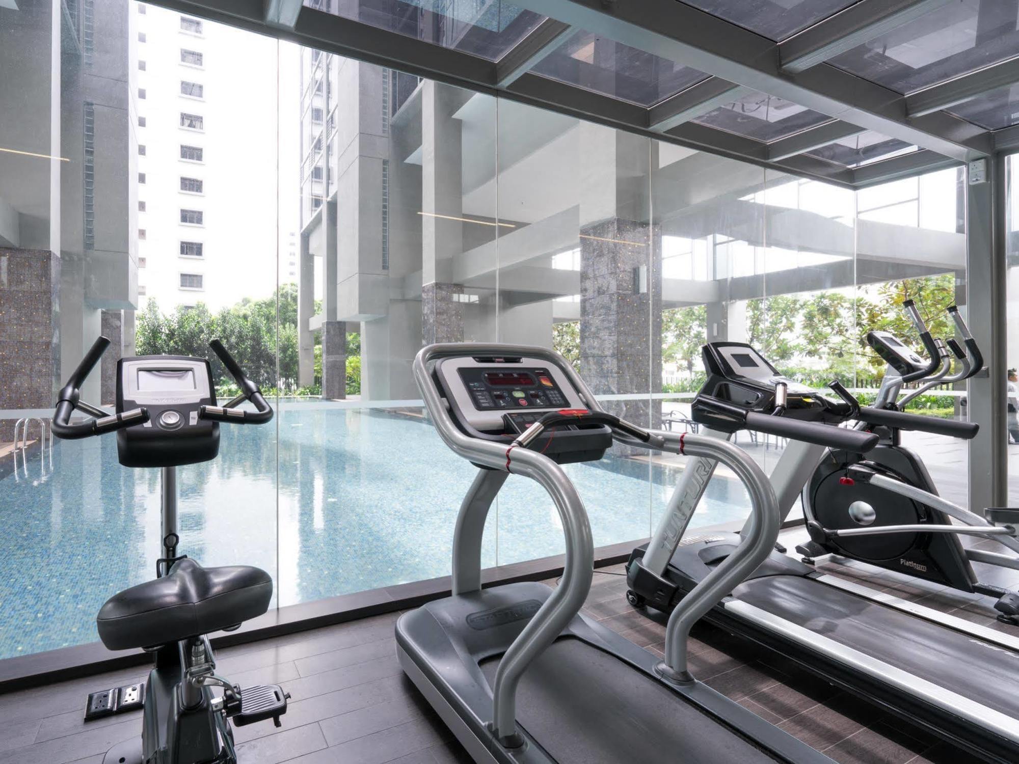 V Hotel Lavender Сингапур Екстериор снимка