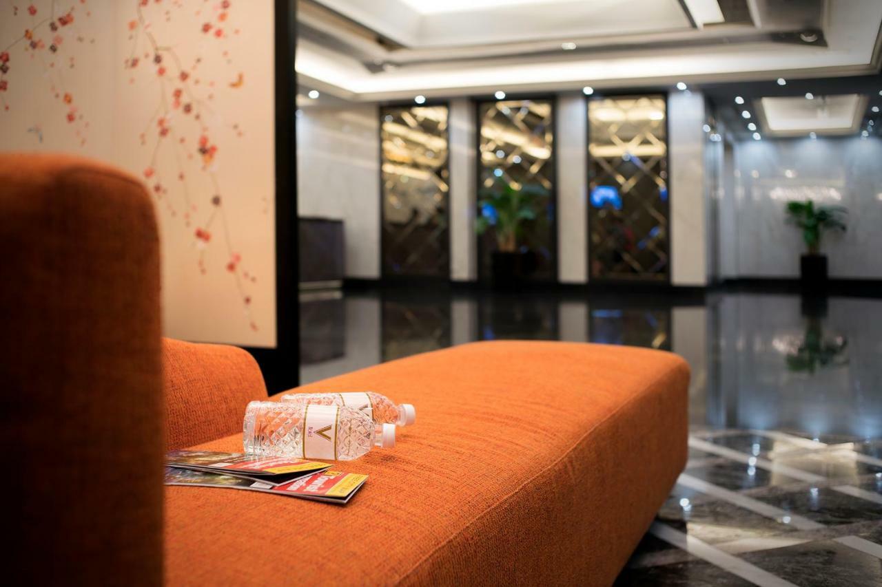V Hotel Lavender Сингапур Екстериор снимка